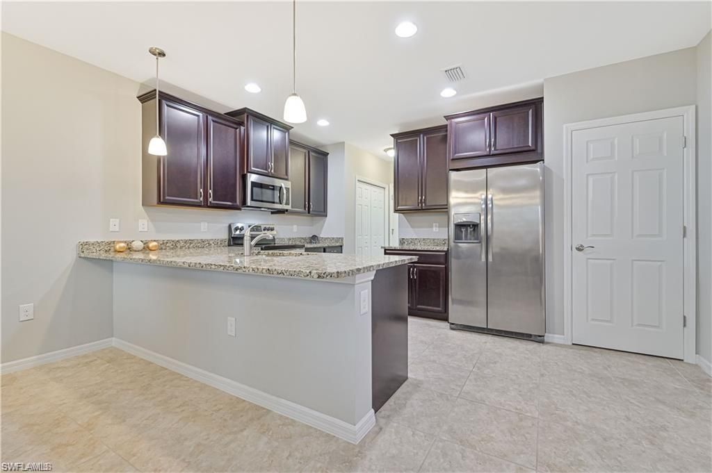 Interior, Kitchen, Pendant Lights, Recessed Lighting, Stainless Steel Appliances