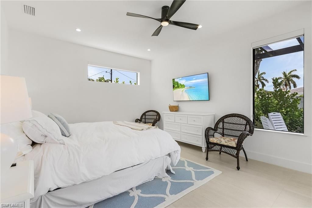 Bedroom, Interior, Recessed Lighting
