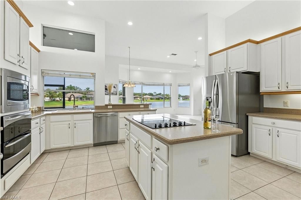 Interior, Kitchen, Pendant Lights, Recessed Lighting, Stainless Steel Appliances, Water