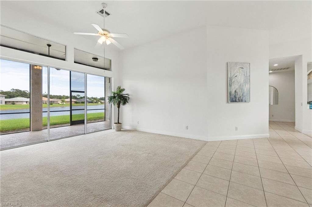 Empty room, Interior, Recessed Lighting, Water