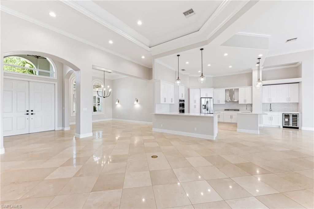 Chandelier, Empty room, Interior, Kitchen, Pendant Lights, Recessed Lighting, Stainless Steel Appliances
