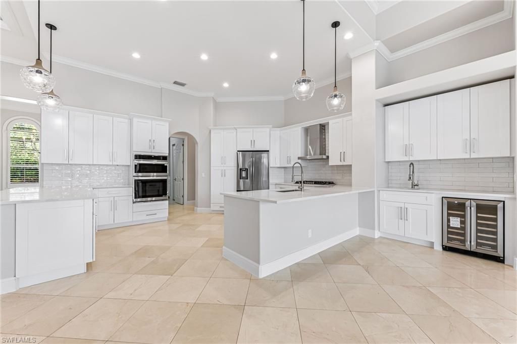 Interior, Kitchen, Pendant Lights, Recessed Lighting, Stainless Steel Appliances