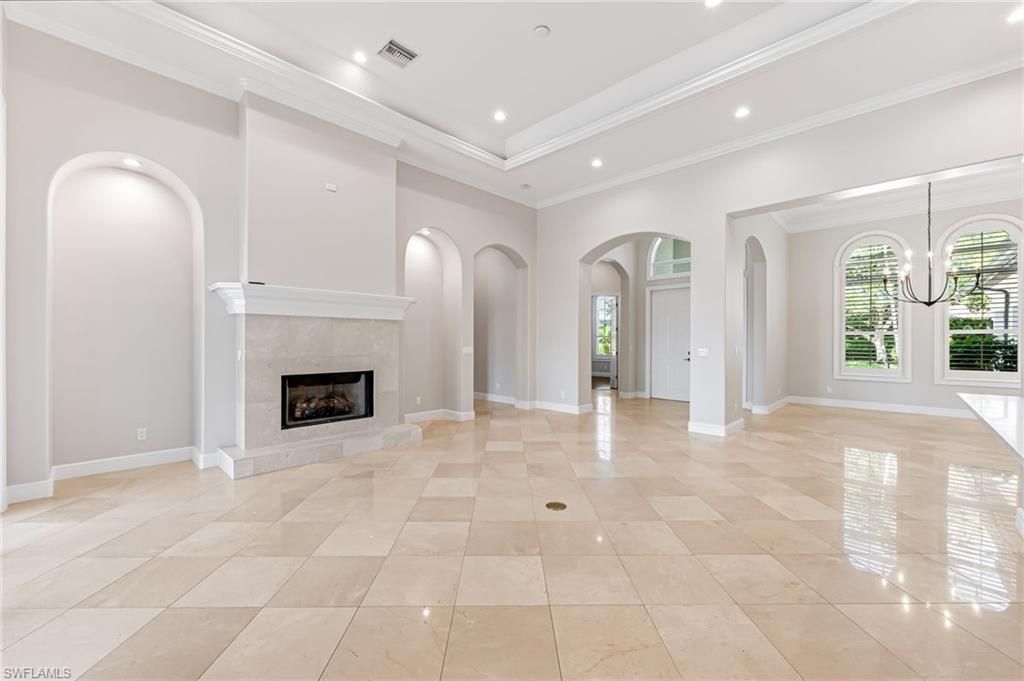 Empty room, Fireplace, Interior, Pendant Lights, Recessed Lighting