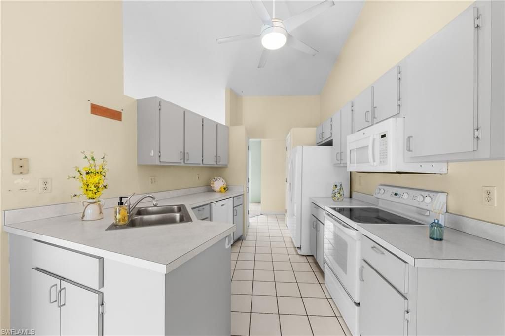 Interior, Kitchen