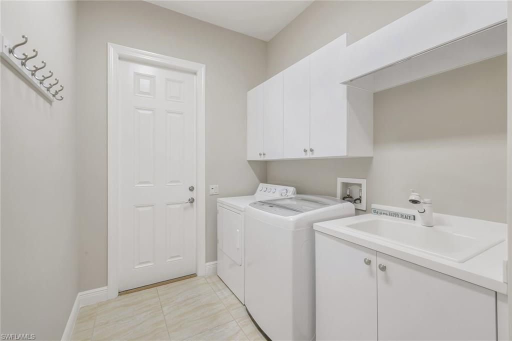 Interior, Washer
