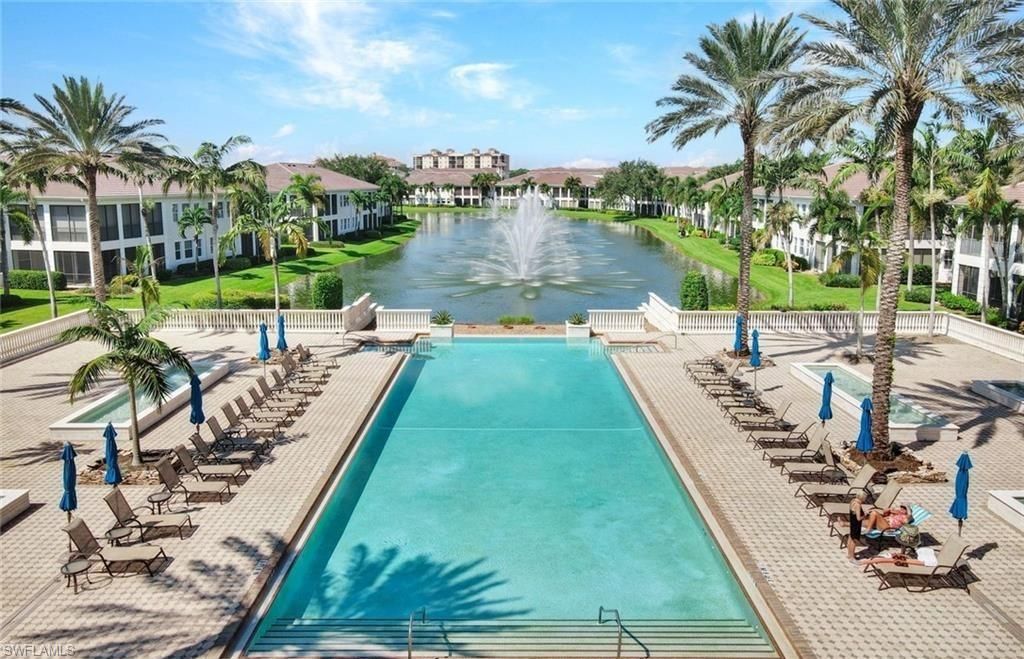 Exterior, Pool, Water