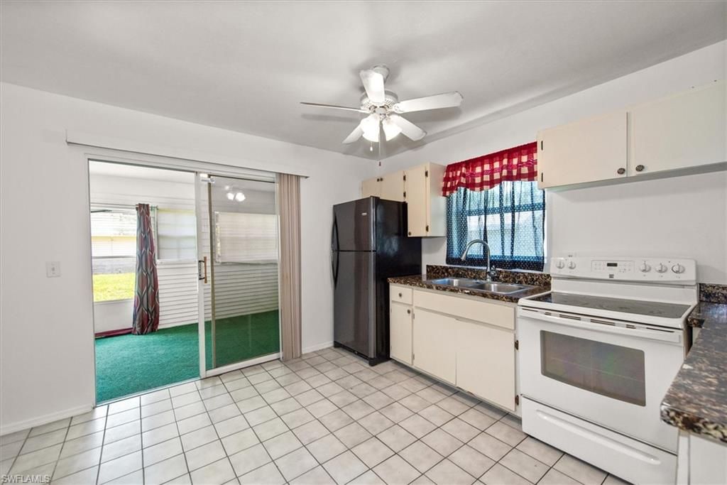 Interior, Kitchen