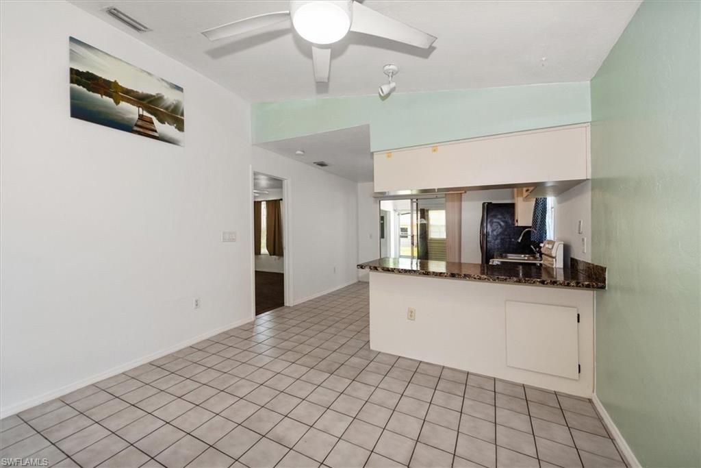 Empty room, Interior, Kitchen