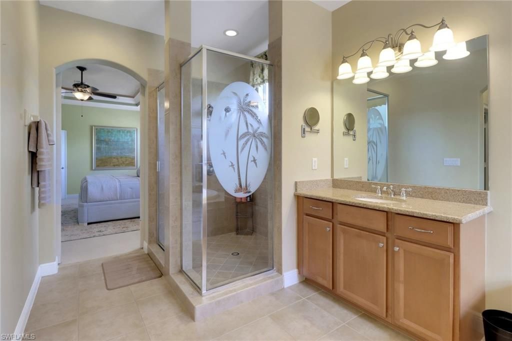 Bathroom, Bedroom, Glass Shower, Interior, Recessed Lighting