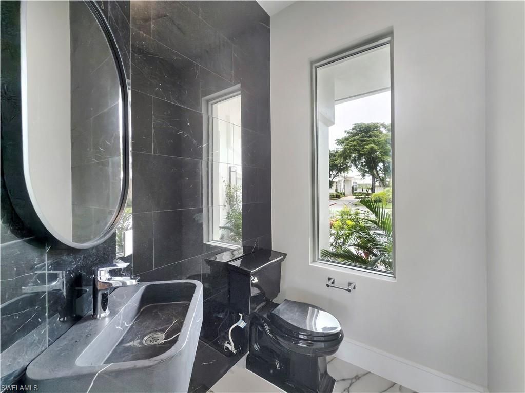 Bathroom, Interior, Marble, Marble Walls
