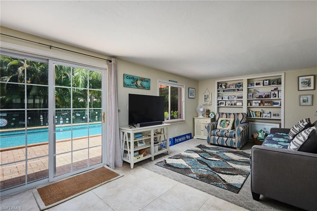 Interior, Living room