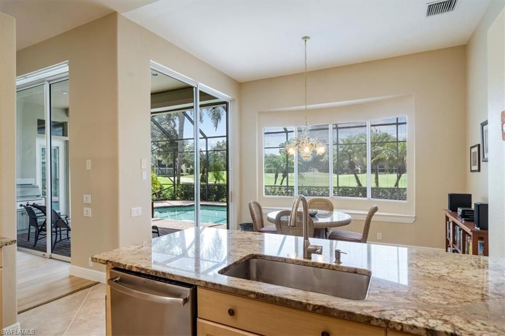 Dining room, Interior, Pendant Lights, Sun Room