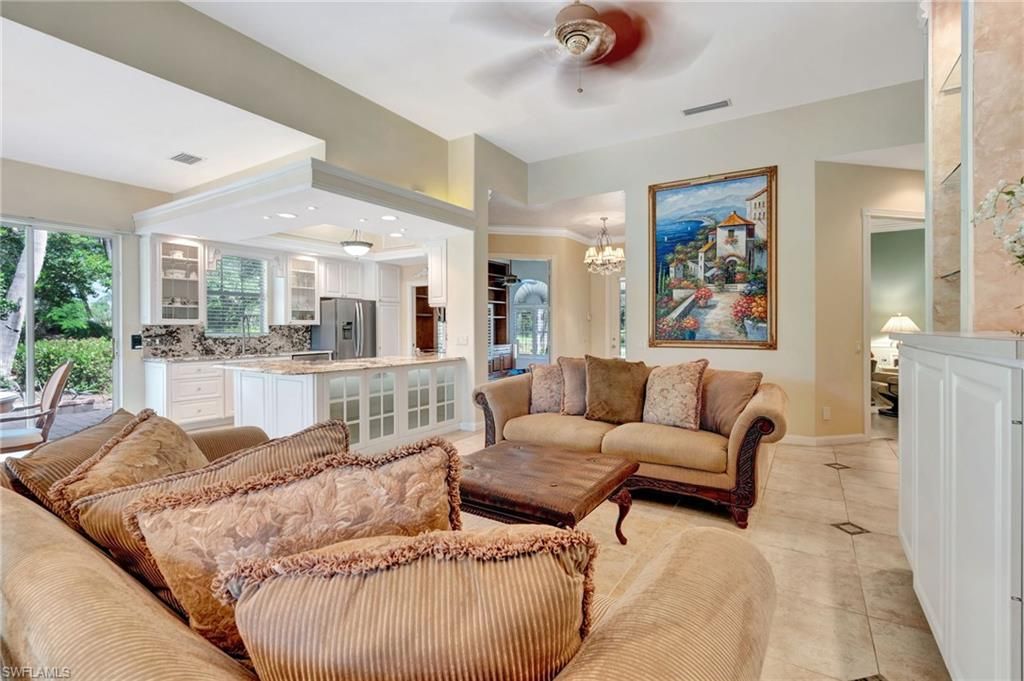 Chandelier, Interior, Kitchen, Living room, Recessed Lighting, Stainless Steel Appliances