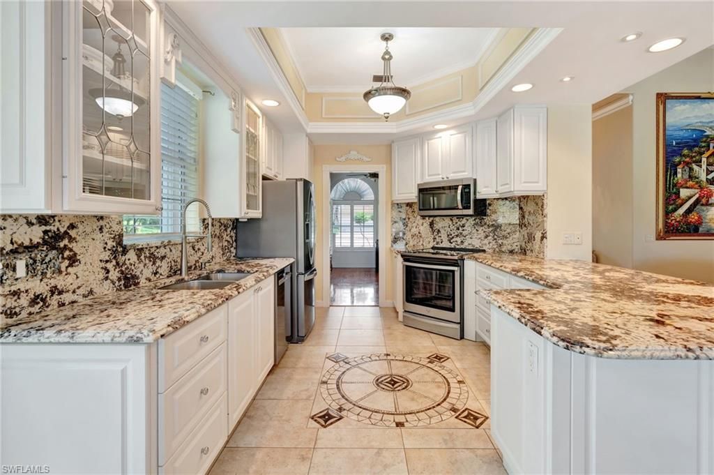 Interior, Kitchen, Pendant Lights, Recessed Lighting