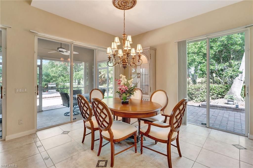 Chandelier, Dining room, Interior