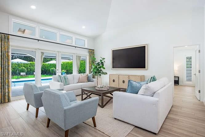 Interior, Living room, Recessed Lighting, Wood Texture Flooring