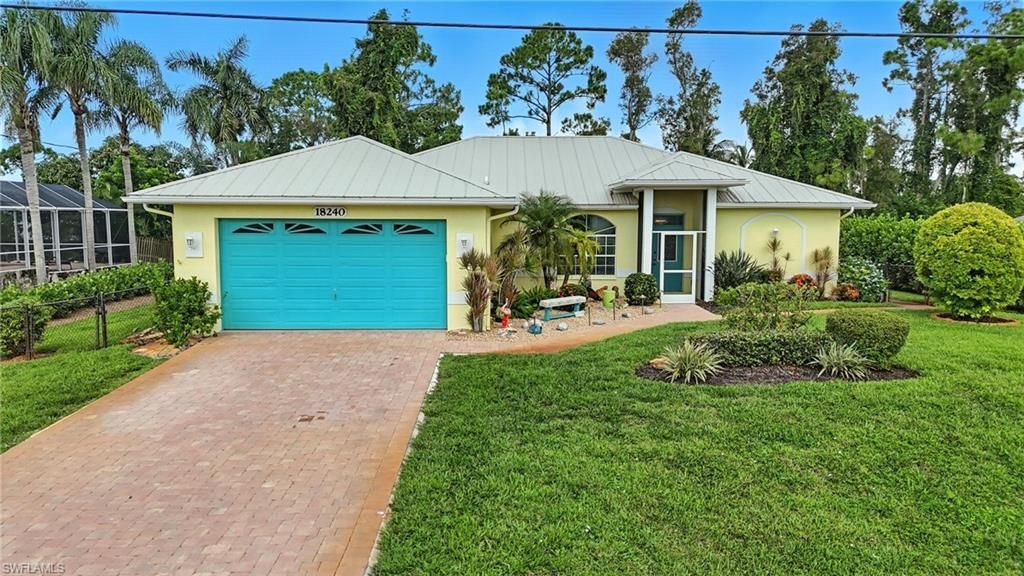 Attached, Backyard, Exterior, Facade, Ranch