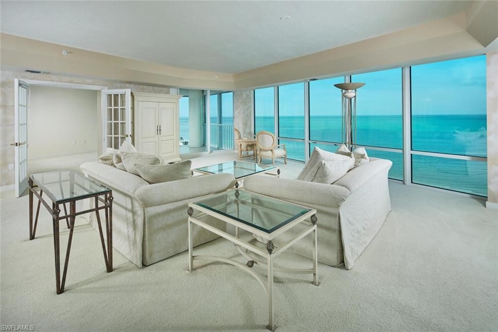 Interior, Living room, Recessed Lighting, Water