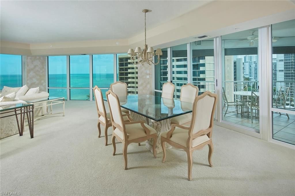 Chandelier, Dining room, Interior, Water