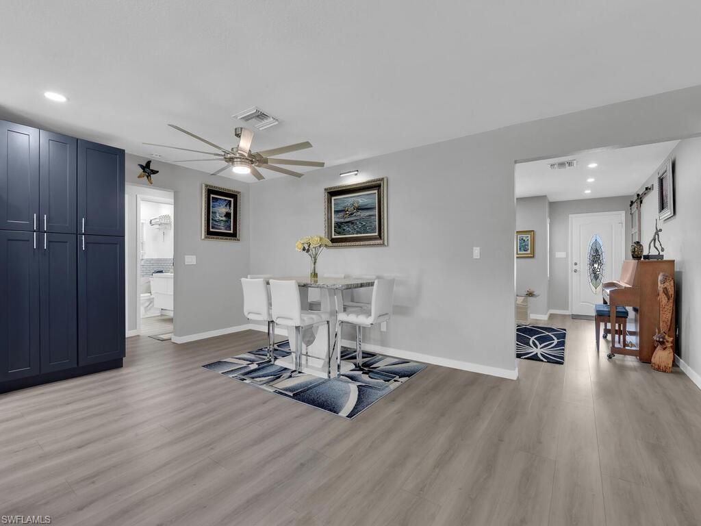 Dining room, Interior, Piano, Recessed Lighting, Wood Texture Flooring