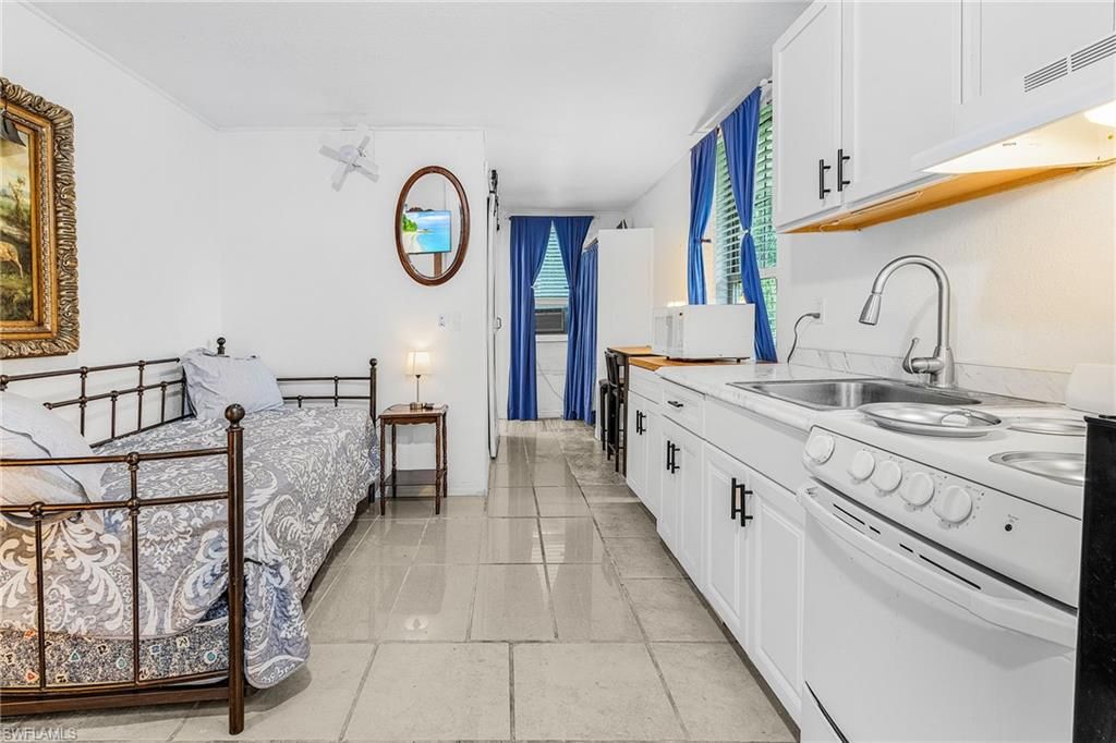 Interior, Kitchen