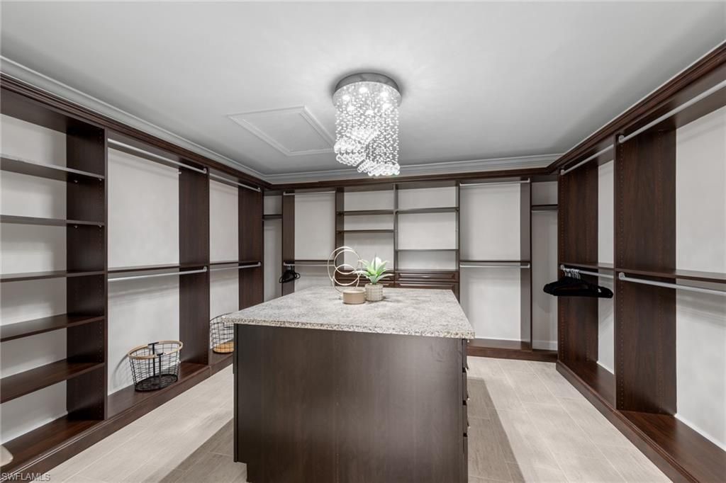 Chandelier, Interior, Walk-in Closets, Wood Texture Flooring