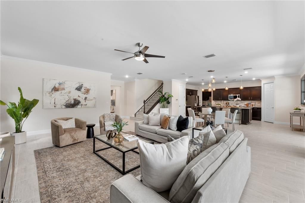 Dining room, Interior, Kitchen, Living room, Pendant Lights, Recessed Lighting, Wood Texture Flooring