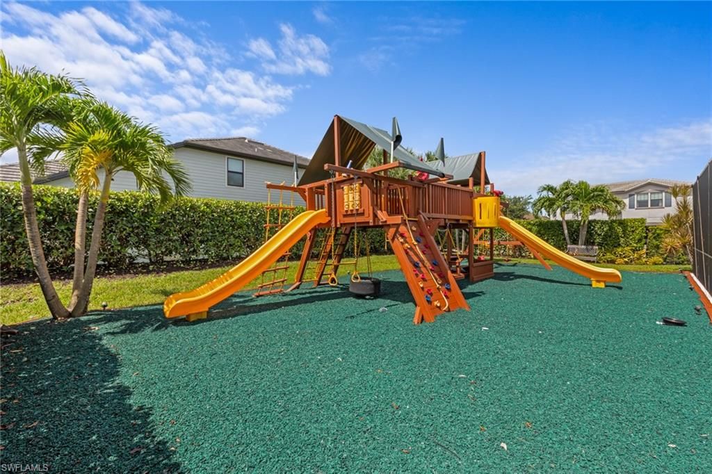 Backyard, Exterior, Playground