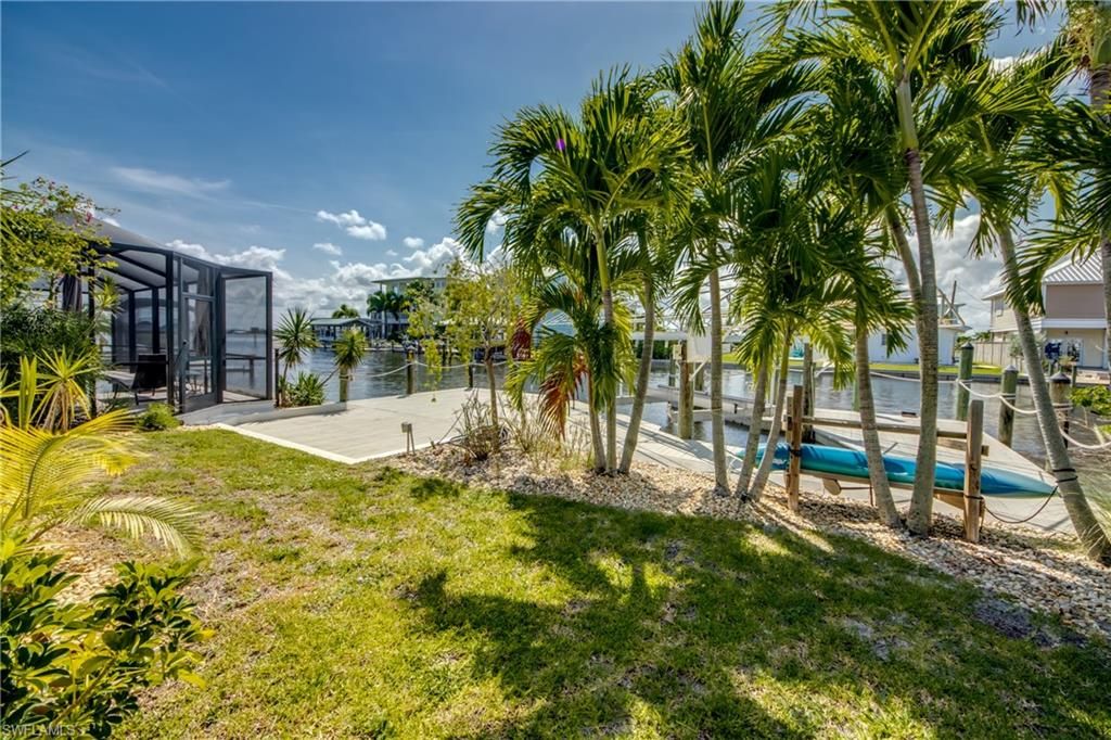 Backyard, Exterior, Water