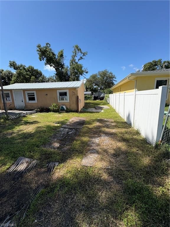 Backyard, Exterior
