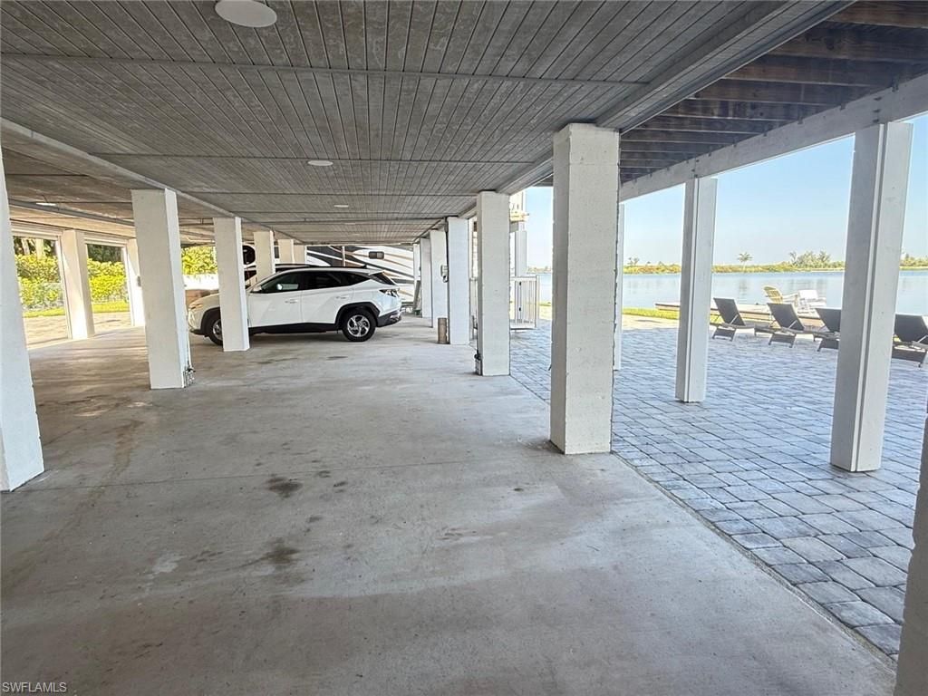 Exterior, Water