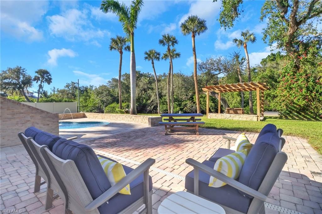 Backyard, Exterior, Pool