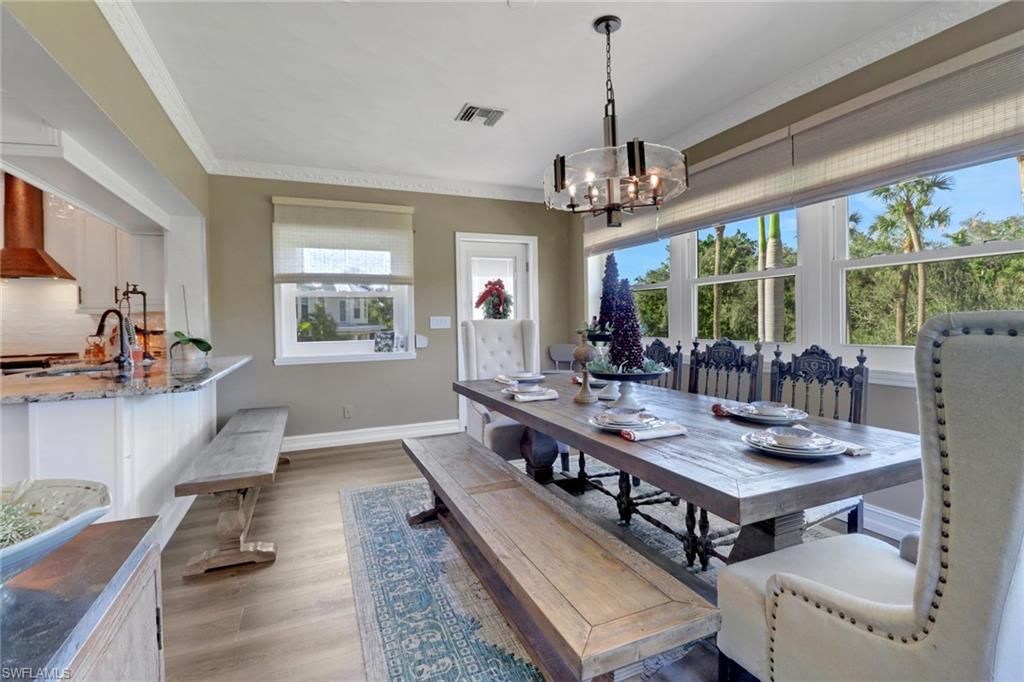 Chandelier, Dining room, Interior, Pendant Lights, Wood Texture Flooring