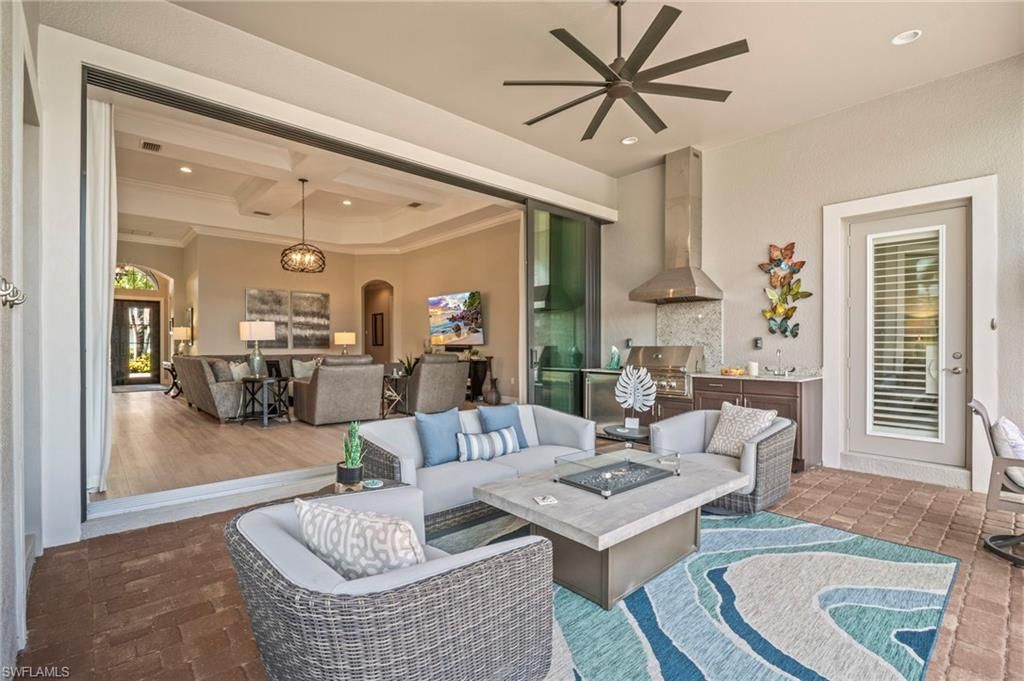 Dining room, Interior, Kitchen, Living room, Pendant Lights, Recessed Lighting