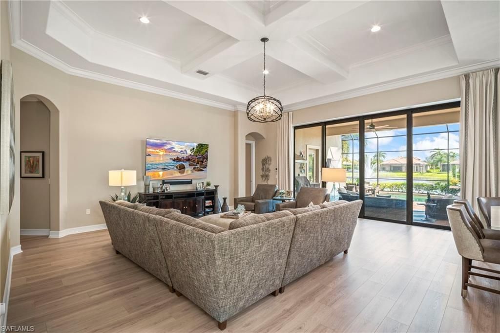 Interior, Living room, Pendant Lights, Recessed Lighting, Wood Texture Flooring