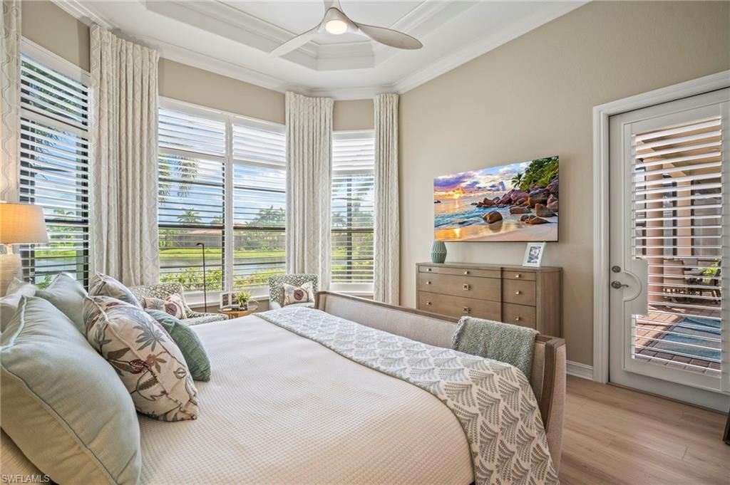Bedroom, Interior, Water, Wood Texture Flooring