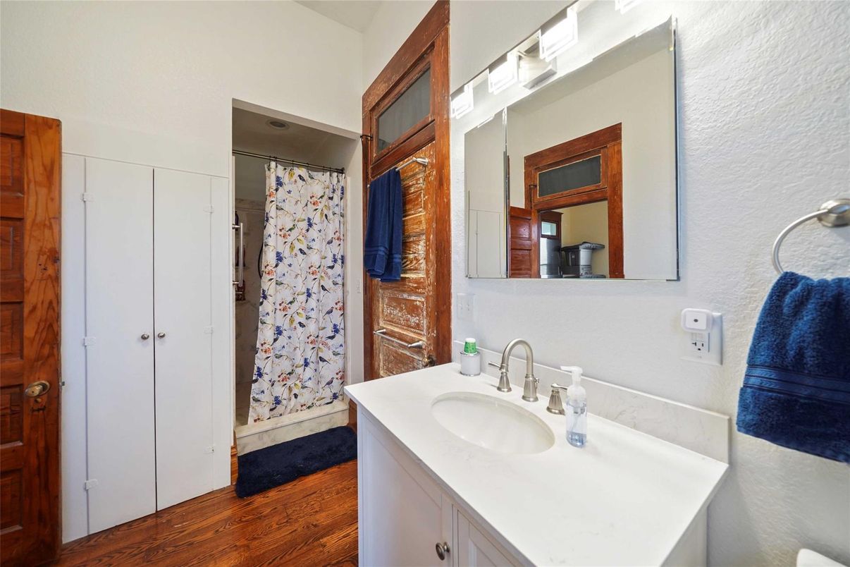 Bathroom, Interior, Wood Texture Flooring