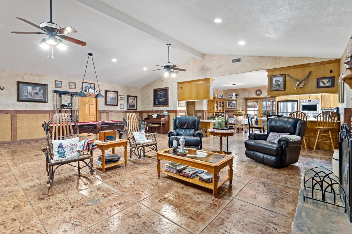 Billiard Table, Game Room, Interior, Living room, Pendant Lights, Recessed Lighting