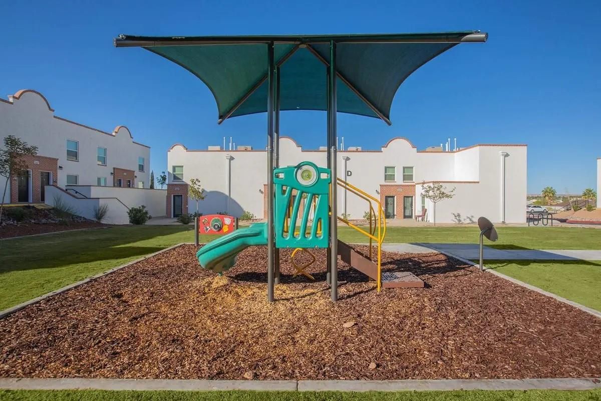 Backyard, Exterior, Playground