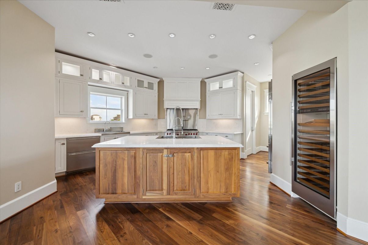 Interior, Kitchen, Recessed Lighting, Wood Texture Flooring