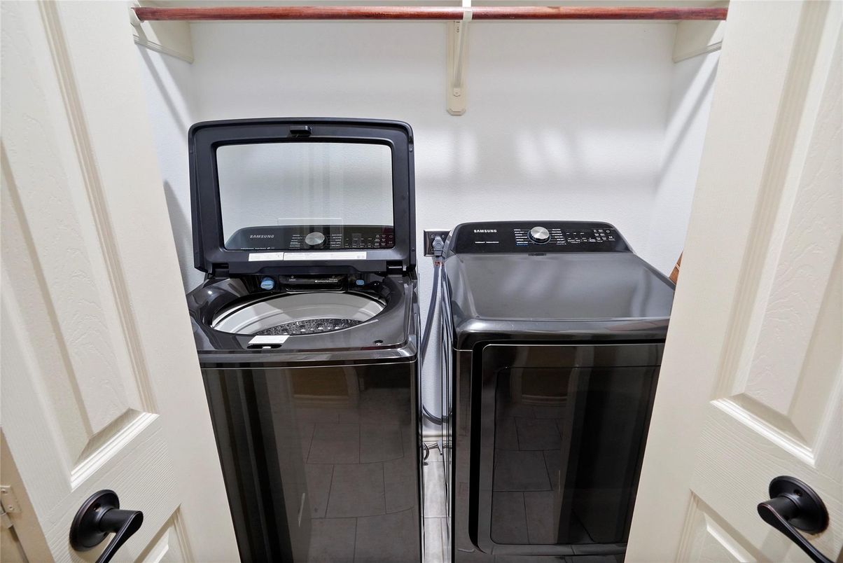 Interior, Utility Closets, Washer