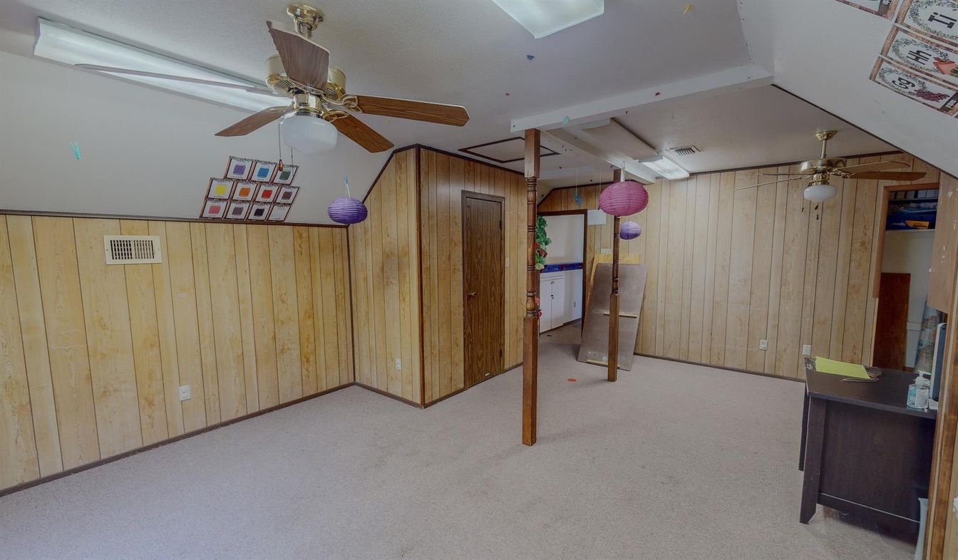 Empty room, Interior, Wooden Walls