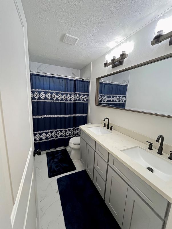Bathroom, Dual Sink Vanities, Interior, Marble
