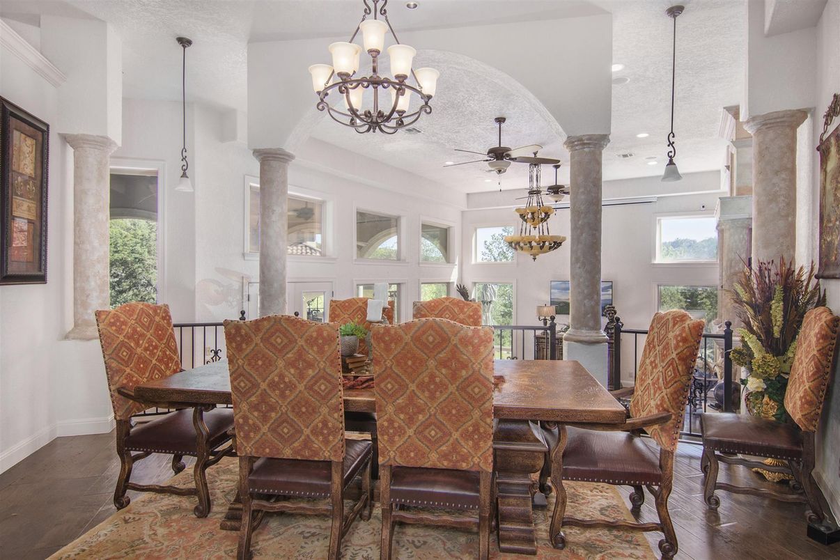 Chandelier, Dining room, Interior, Pendant Lights, Recessed Lighting, Wood Texture Flooring
