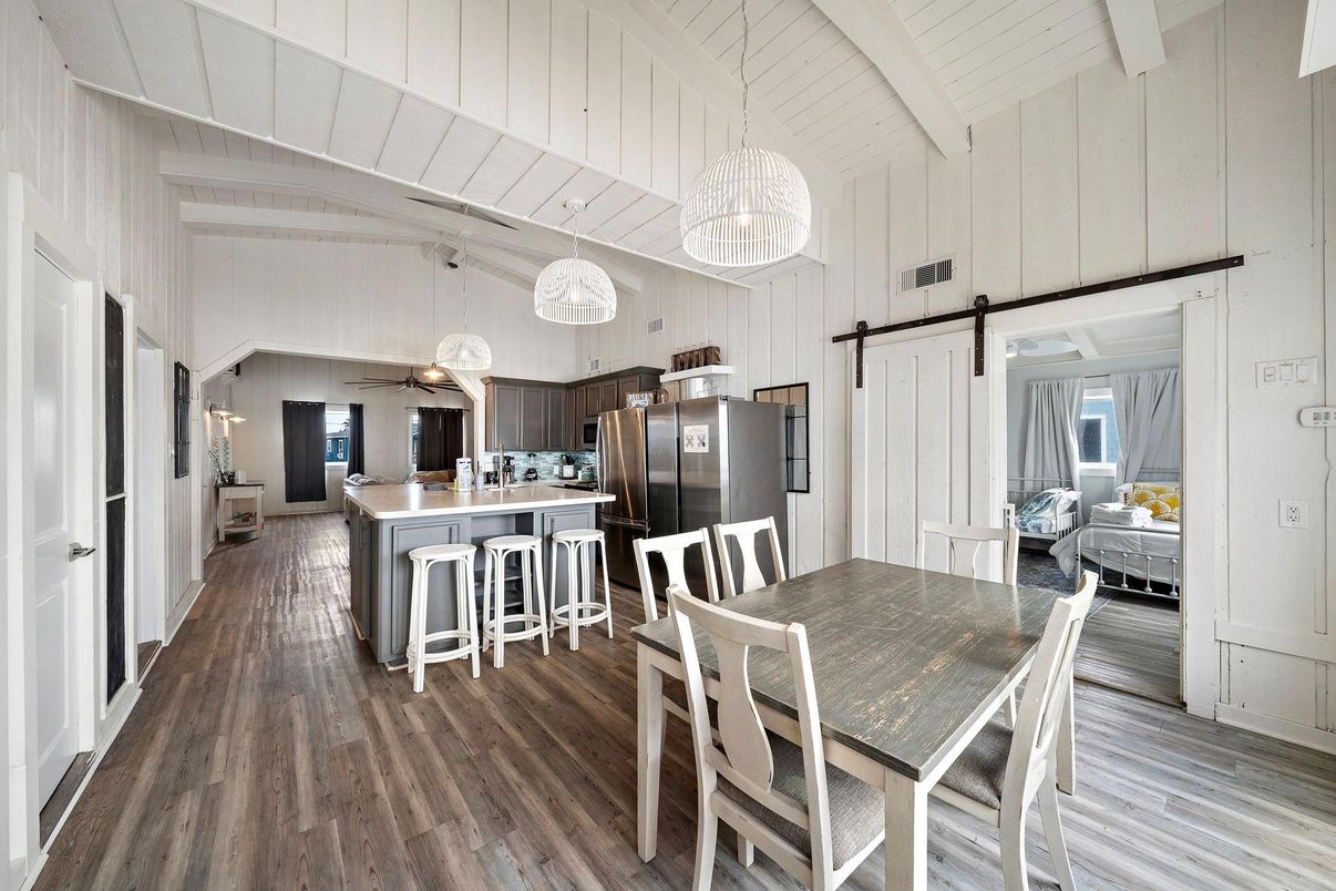 Dining room, Interior, Kitchen, Pendant Lights, Wood Texture Flooring