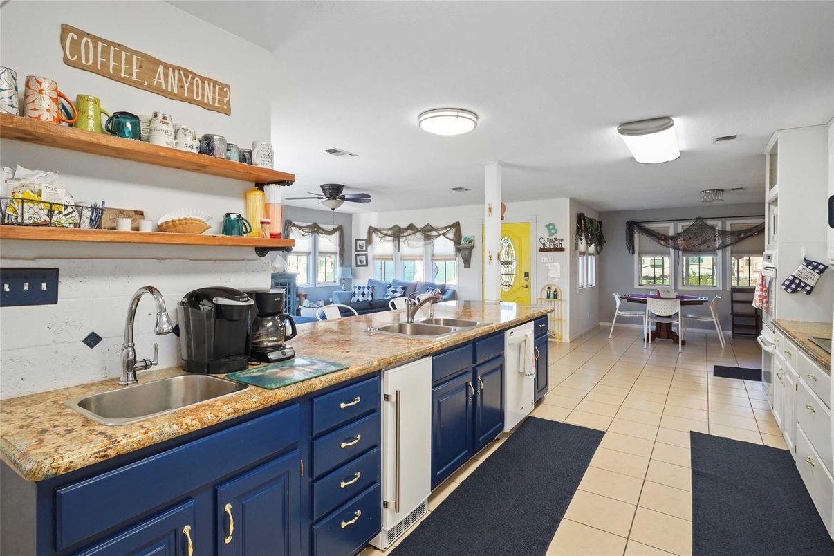 Dining room, Interior, Kitchen