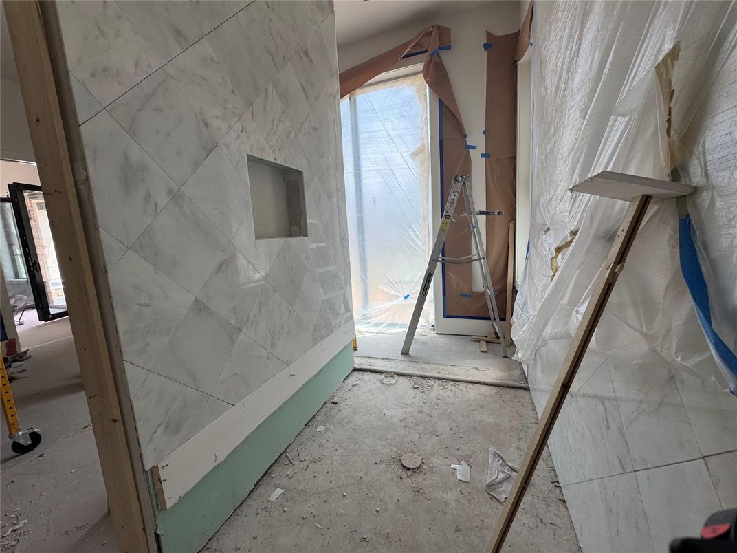 Interior, Marble Walls