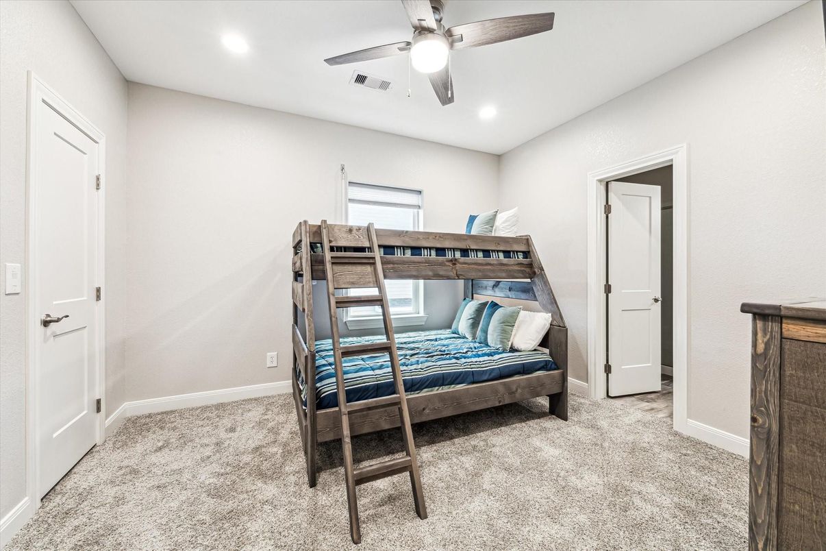 Bedroom, Interior, Recessed Lighting
