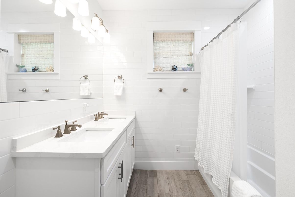 Bathroom, Dual Sink Vanities, Interior, Wood Texture Flooring