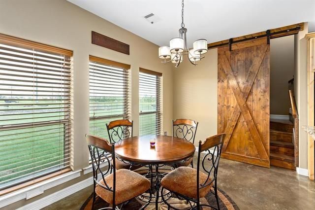Chandelier, Dining room, Interior